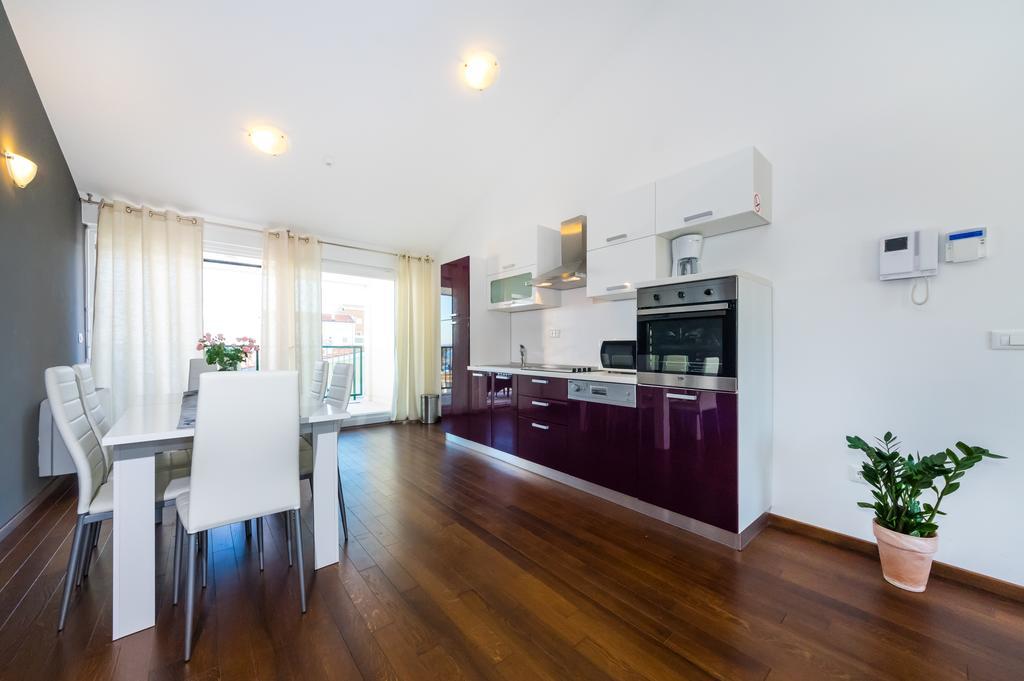 Queen Beach Apartments نين المظهر الخارجي الصورة
